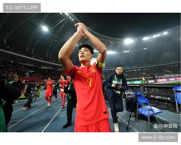 中国足球史上最帅出场瞬间 这些球员的登场瞬间让球迷热血沸腾 中国足球史上最帅出场瞬间 这些球员的登场瞬间让球迷热血沸腾