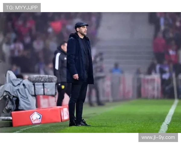 冬季保暖足球外套推荐 穿出温暖与活力的最佳选择 冬季保暖足球外套推荐 穿出温暖与活力的最佳选择